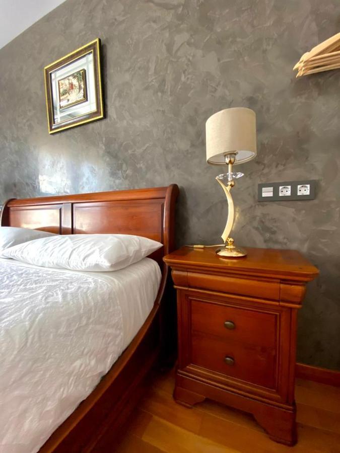 Grand Plaza Vega Apartment Burgos Bagian luar foto